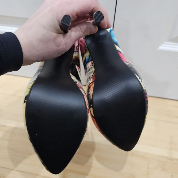 Unique Liliana Magazine Vogue Multi Color Print Platform High Heels Pumps Shoe 9 - Picture 3 of 11